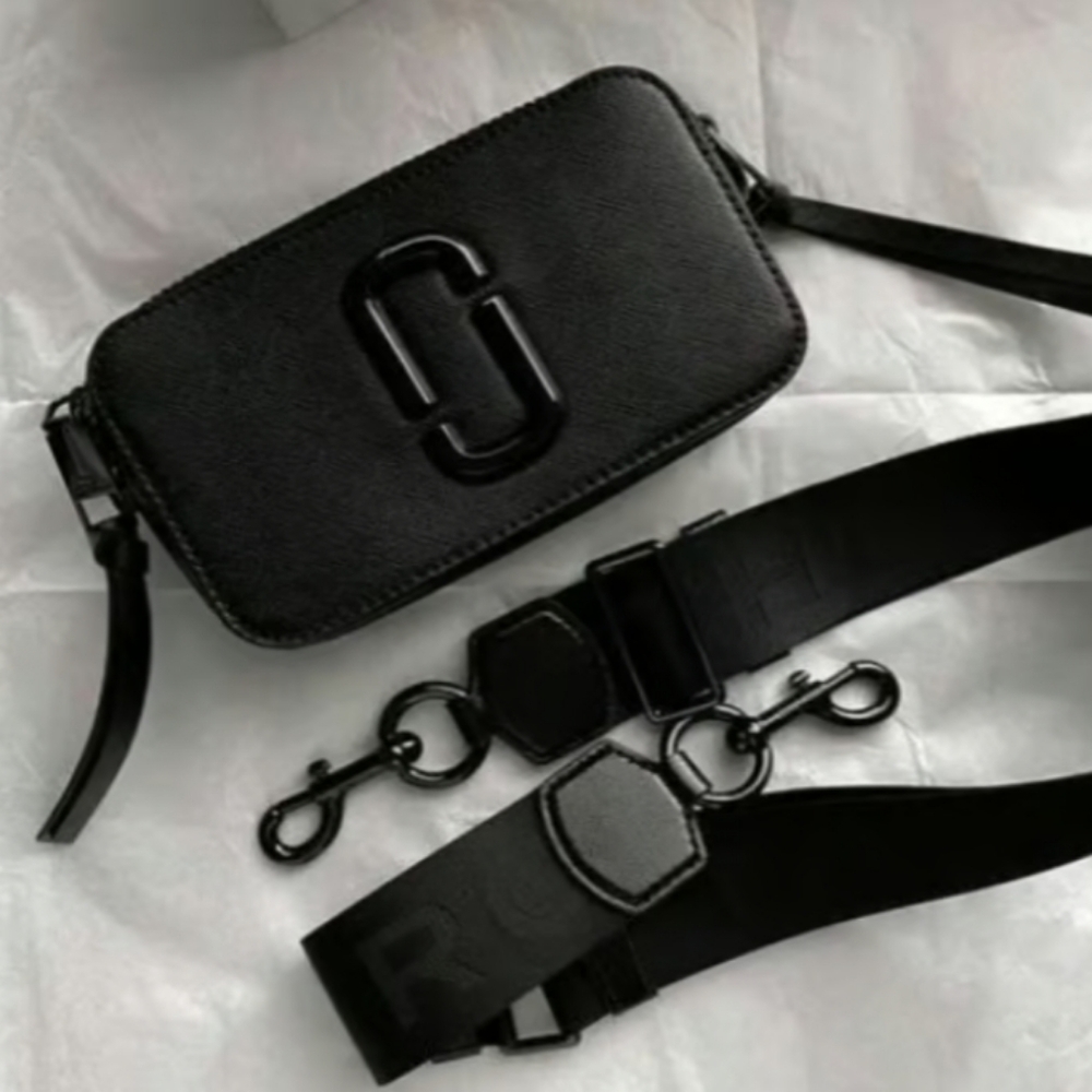 marc jacob snapshot crossbody bag